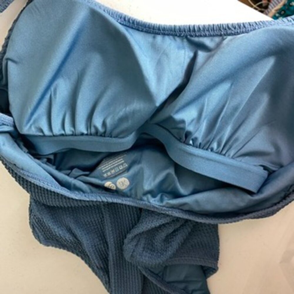Kindred Bravely Maternity Crinkle One Piece Swimsuit Womens Medium Blue Ribbed - Picture 7 of 9